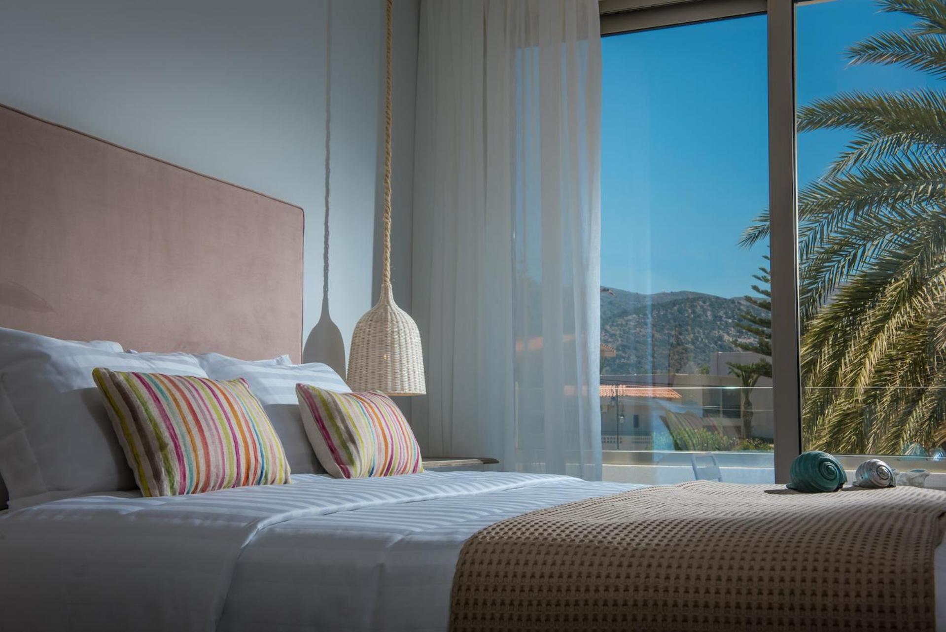 Drossia Palms Hotel And Nisos Beach Suites Malia Exterior foto