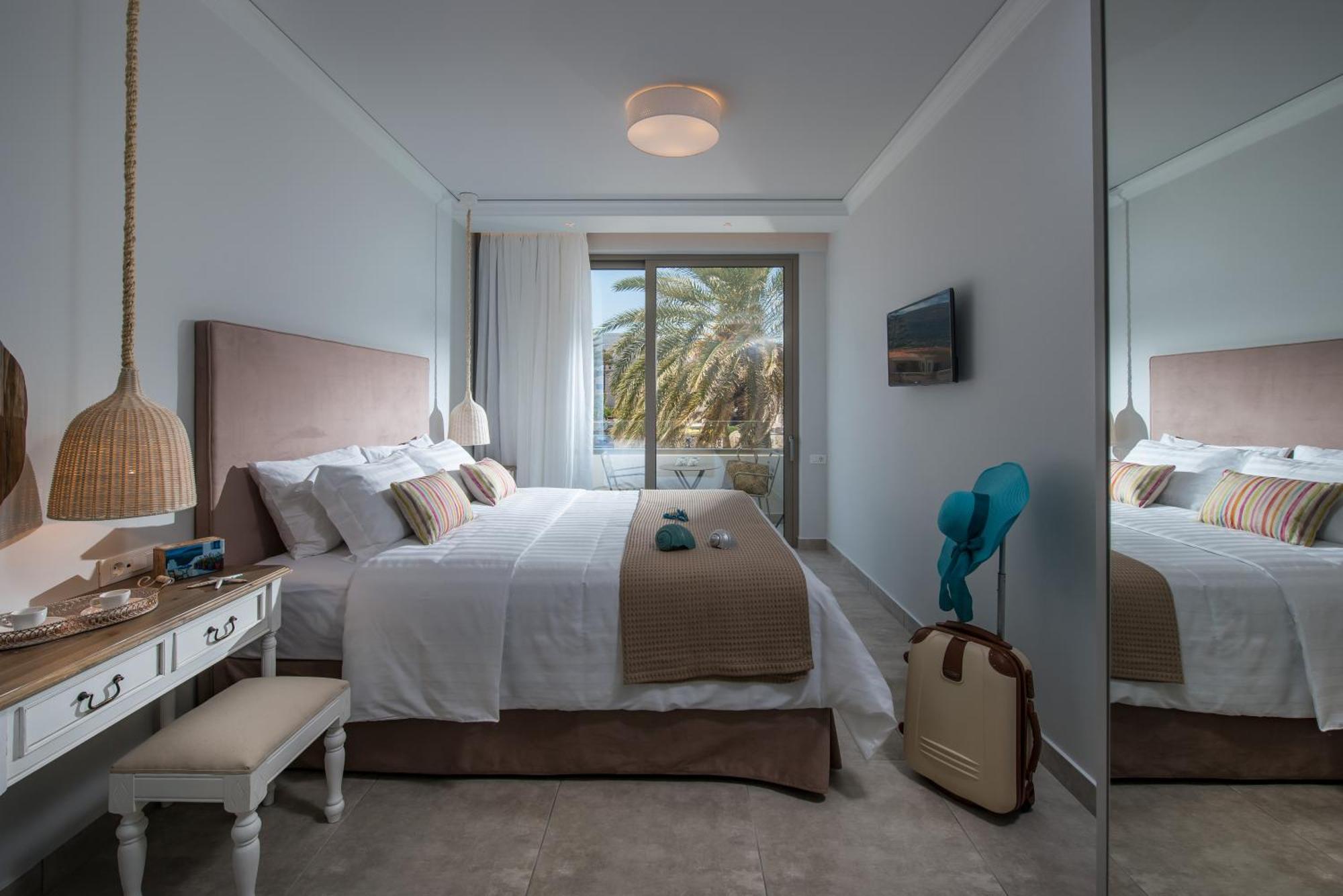 Drossia Palms Hotel And Nisos Beach Suites Malia Habitación foto
