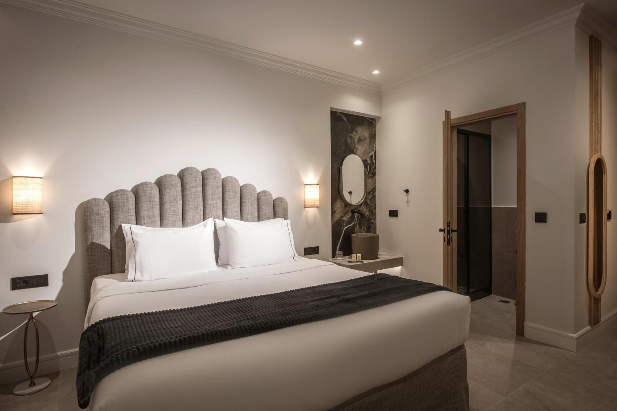 Drossia Palms Hotel And Nisos Beach Suites Malia Exterior foto
