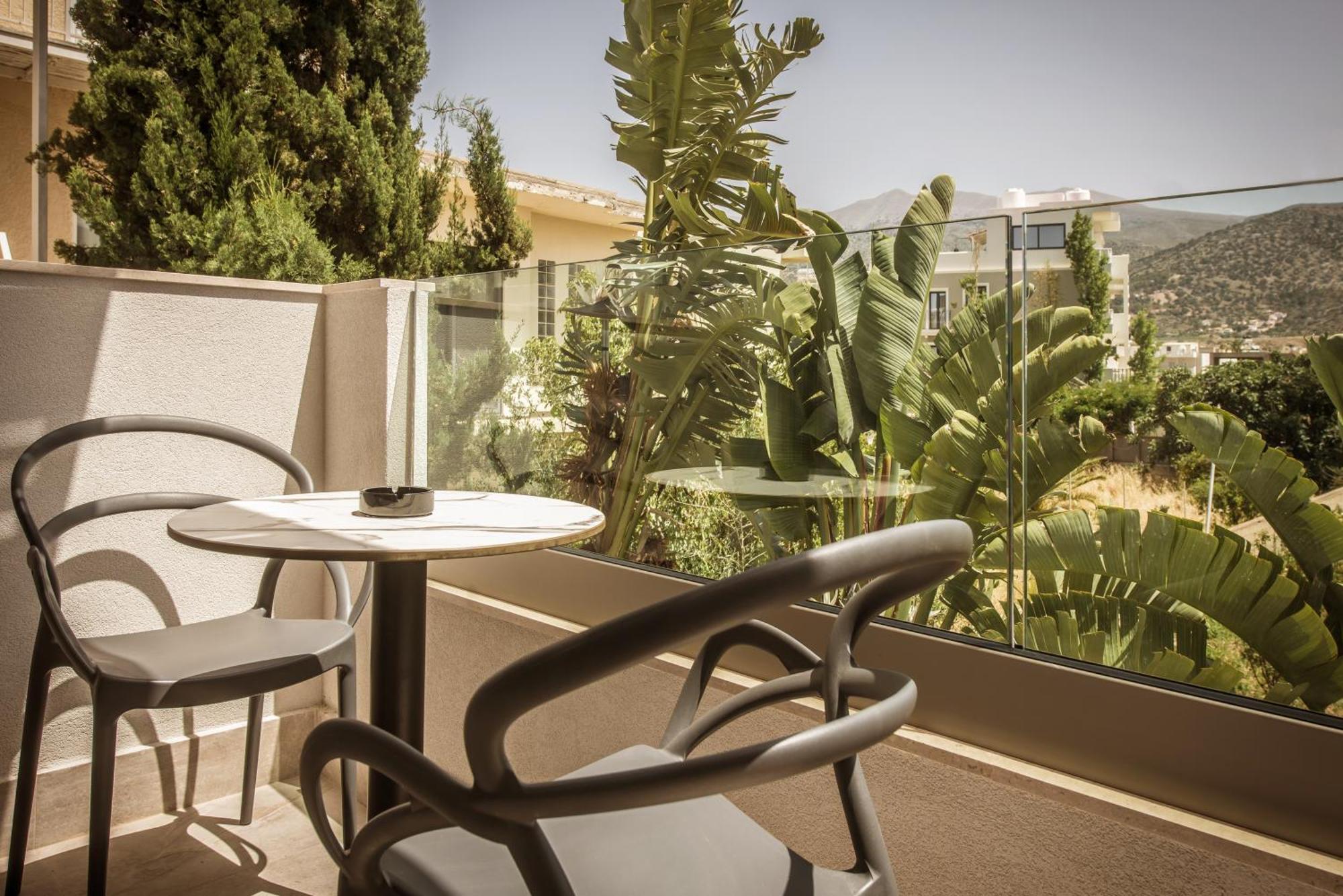 Drossia Palms Hotel And Nisos Beach Suites Malia Exterior foto