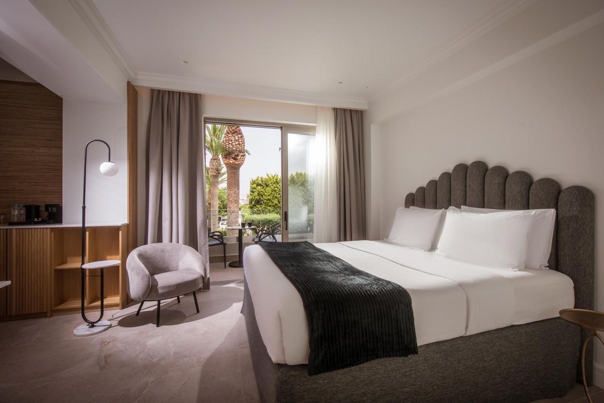Drossia Palms Hotel And Nisos Beach Suites Malia Exterior foto