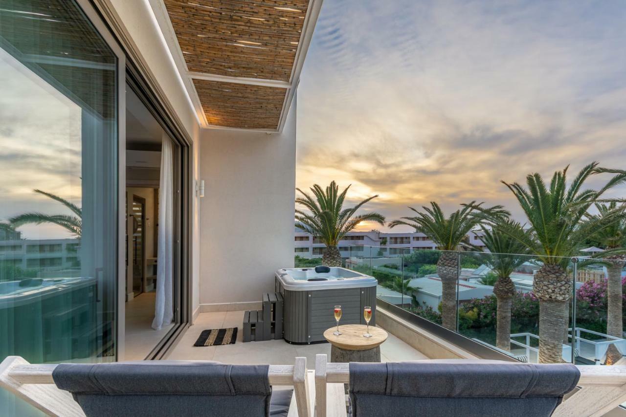 Drossia Palms Hotel And Nisos Beach Suites Malia Exterior foto